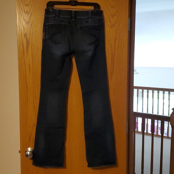 Silver Jeans - Picture 2 of 4